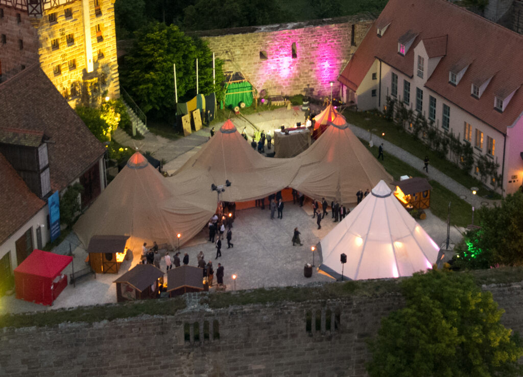 Riesenhut Tipi Burgfest